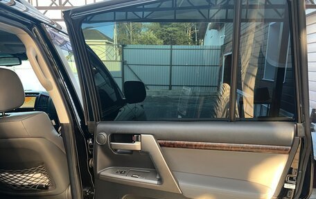 Toyota Land Cruiser 200, 2010 год, 2 500 000 рублей, 18 фотография