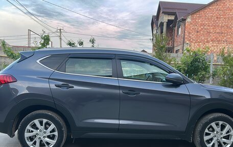 Hyundai Tucson III, 2018 год, 1 680 000 рублей, 2 фотография