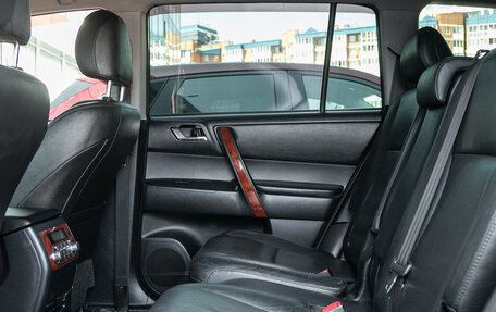 Toyota Highlander III, 2011 год, 2 058 000 рублей, 16 фотография