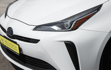 Toyota Prius IV XW50, 2020 год, 1 887 000 рублей, 2 фотография