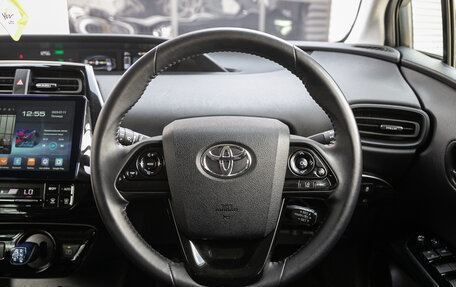 Toyota Prius IV XW50, 2020 год, 1 887 000 рублей, 17 фотография