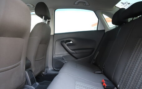 Volkswagen Polo VI (EU Market), 2017 год, 1 080 000 рублей, 18 фотография