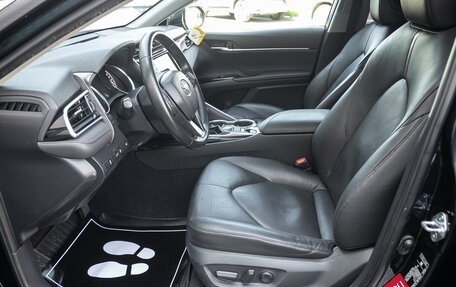 Toyota Camry, 2018 год, 2 398 000 рублей, 6 фотография