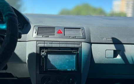 Skoda Fabia I, 2001 год, 329 999 рублей, 20 фотография