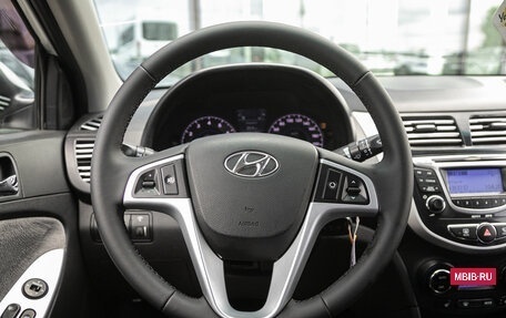 Hyundai Solaris II рестайлинг, 2011 год, 725 000 рублей, 11 фотография