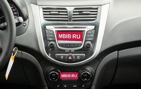 Hyundai Solaris II рестайлинг, 2011 год, 725 000 рублей, 9 фотография