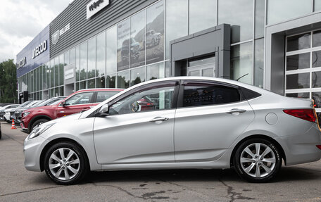 Hyundai Solaris II рестайлинг, 2011 год, 725 000 рублей, 23 фотография
