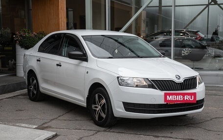 Skoda Rapid I, 2017 год, 1 055 000 рублей, 5 фотография