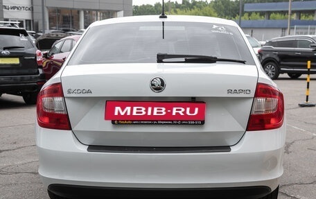 Skoda Rapid I, 2017 год, 1 055 000 рублей, 8 фотография