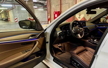 BMW 5 серия, 2022 год, 9 100 000 рублей, 15 фотография