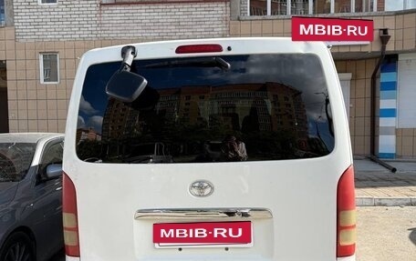 Toyota HiAce H200, 2006 год, 1 650 000 рублей, 3 фотография