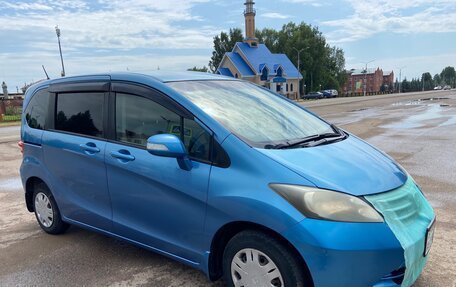 Honda Freed I, 2010 год, 1 190 000 рублей, 2 фотография