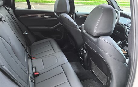 BMW X3, 2019 год, 2 990 000 рублей, 14 фотография
