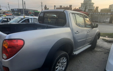 Mitsubishi L200 IV рестайлинг, 2012 год, 1 250 000 рублей, 3 фотография