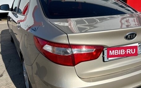 KIA Rio III рестайлинг, 2011 год, 750 000 рублей, 10 фотография