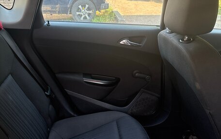 Opel Astra J, 2011 год, 590 000 рублей, 7 фотография