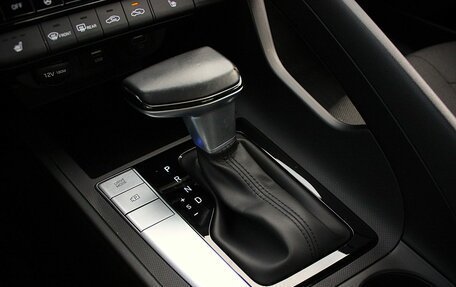 Hyundai Elantra, 2021 год, 2 048 000 рублей, 8 фотография