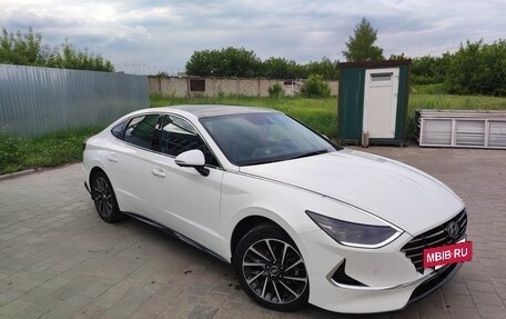 Hyundai Sonata VIII, 2022 год, 3 180 000 рублей, 3 фотография