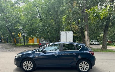 Opel Astra J, 2012 год, 770 000 рублей, 4 фотография