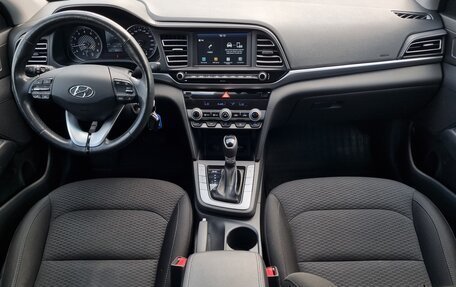 Hyundai Elantra VI рестайлинг, 2019 год, 1 609 000 рублей, 11 фотография