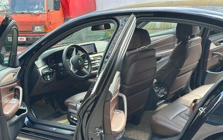 BMW 5 серия, 2019 год, 4 300 000 рублей, 12 фотография