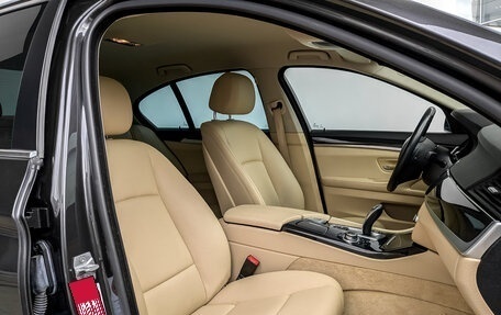 BMW 5 серия, 2014 год, 2 250 000 рублей, 23 фотография