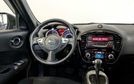 Nissan Juke II, 2015 год, 1 300 000 рублей, 28 фотография
