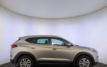 Hyundai Tucson III, 2018 год, 1 950 000 рублей, 4 фотография