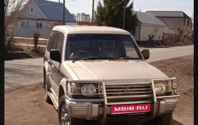 Mitsubishi Pajero III рестайлинг, 1993 год, 570 000 рублей, 1 фотография