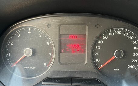 Volkswagen Polo VI (EU Market), 2011 год, 300 000 рублей, 12 фотография