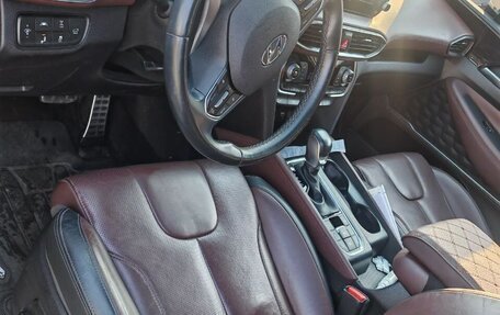 Hyundai Santa Fe IV, 2018 год, 3 000 000 рублей, 10 фотография