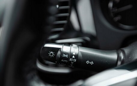 Mitsubishi Outlander III рестайлинг 3, 2017 год, 1 800 000 рублей, 16 фотография