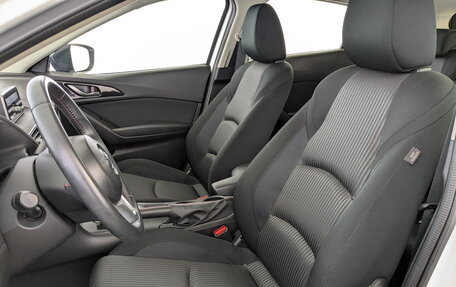 Mazda 3, 2014 год, 1 590 000 рублей, 20 фотография