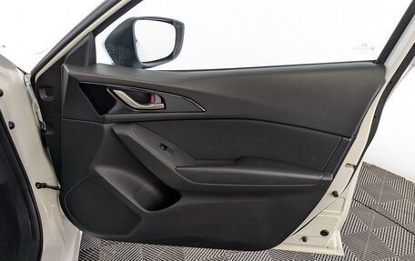 Mazda 3, 2014 год, 1 590 000 рублей, 24 фотография