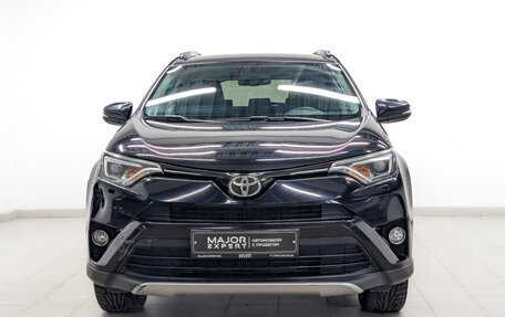 Toyota RAV4, 2017 год, 1 980 000 рублей, 2 фотография