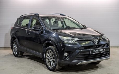 Toyota RAV4, 2015 год, 2 030 000 рублей, 3 фотография
