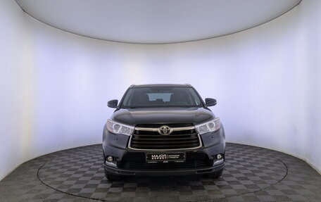 Toyota Highlander III, 2014 год, 2 990 000 рублей, 2 фотография