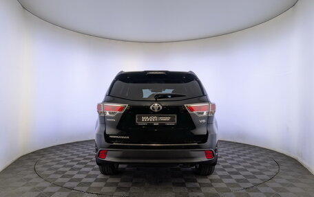 Toyota Highlander III, 2014 год, 2 990 000 рублей, 6 фотография