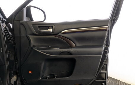Toyota Highlander III, 2014 год, 2 990 000 рублей, 25 фотография