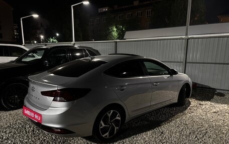 Hyundai Elantra VI рестайлинг, 2019 год, 1 570 000 рублей, 6 фотография