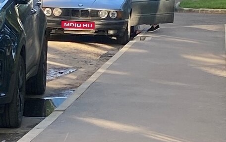 BMW 5 серия, 1989 год, 200 000 рублей, 3 фотография