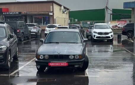BMW 5 серия, 1989 год, 200 000 рублей, 2 фотография
