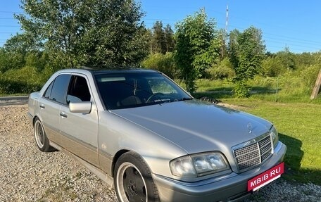 Mercedes-Benz C-Класс, 1995 год, 200 000 рублей, 4 фотография