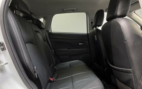 Mitsubishi ASX I рестайлинг, 2013 год, 1 330 000 рублей, 17 фотография