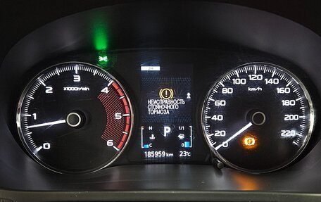 Mitsubishi Pajero Sport III рестайлинг, 2017 год, 1 982 000 рублей, 15 фотография