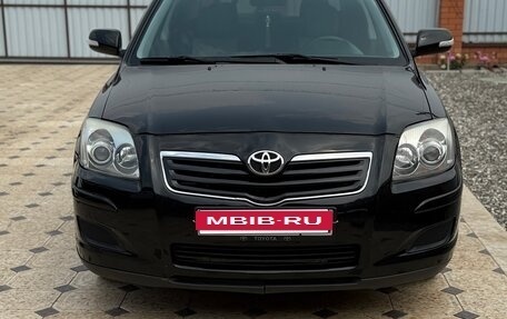 Toyota Avensis III рестайлинг, 2007 год, 800 000 рублей, 4 фотография
