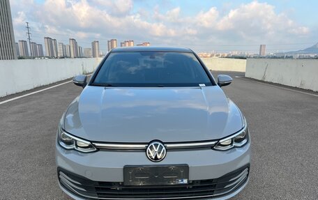 Volkswagen Golf VIII, 2021 год, 1 700 000 рублей, 4 фотография