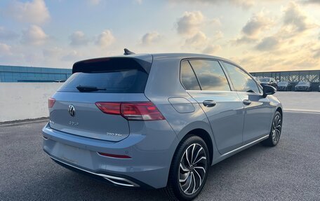 Volkswagen Golf VIII, 2021 год, 1 700 000 рублей, 9 фотография