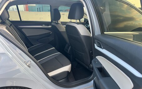 Volkswagen Golf VIII, 2021 год, 1 700 000 рублей, 32 фотография