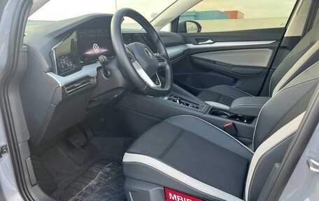 Volkswagen Golf VIII, 2021 год, 1 700 000 рублей, 22 фотография